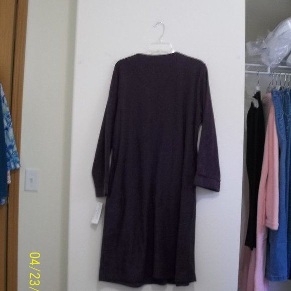 Collette Purple Robe XL Long Sleeve Embroidery on Front Zip Front - Picture 2 of 5